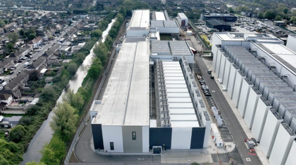 Yondr advances Slough campus