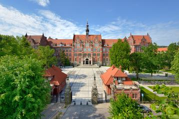 Poland wants a seat in Europe’s AI factory network