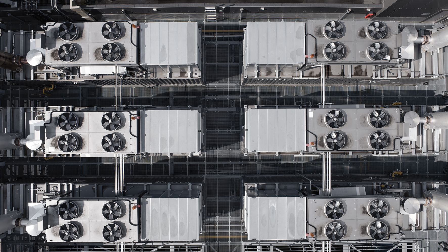 Private power reaches gigawatt scale Private power reaches gigawatt scale