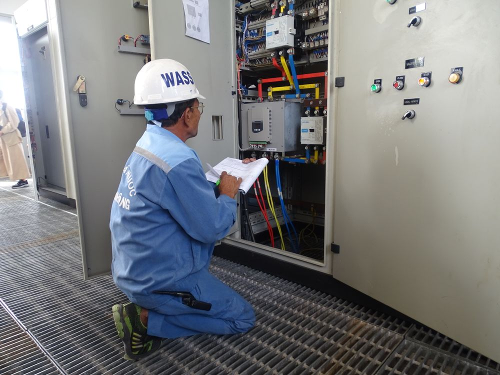 Schneider software-defines medium-voltage switchgear